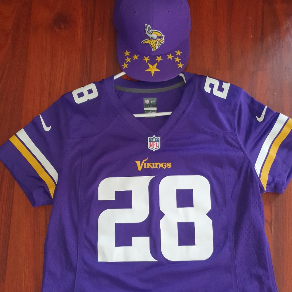 NFL MINNESOTA VIKINGS child fan bundle!!